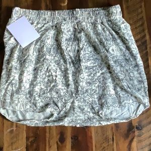 Very comfy street shorts with pockets!